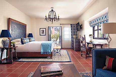 Deluxe Junior Suite