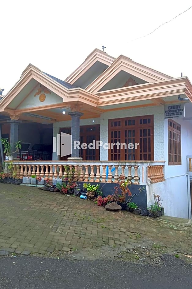 Gebby Homestay Bromo RedPartner