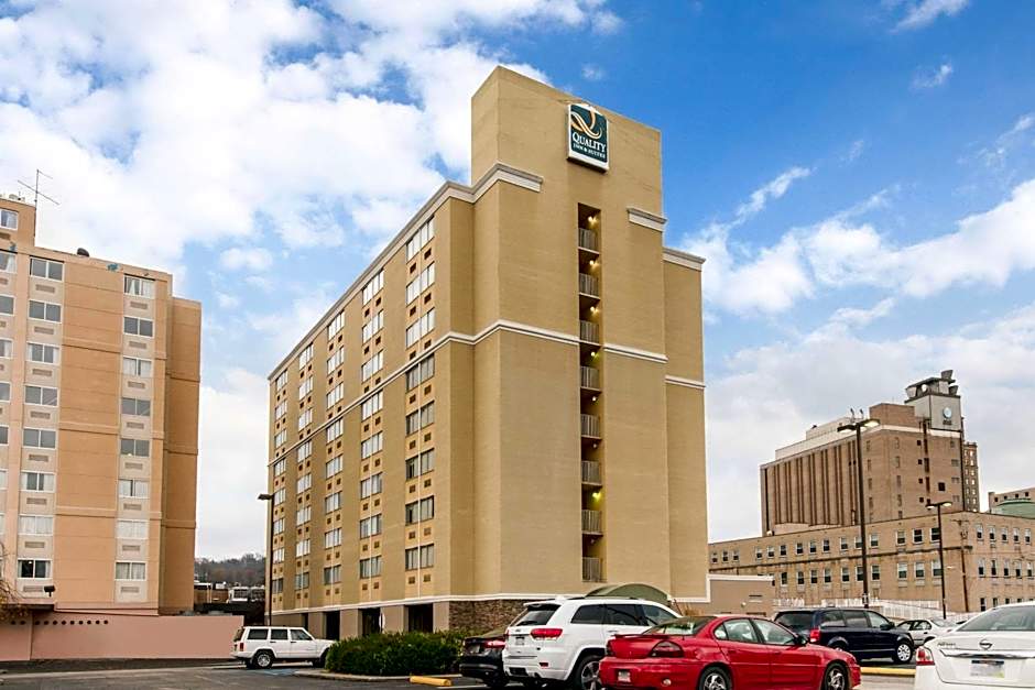 Quality Inn & Suites Charleston - Civic Center