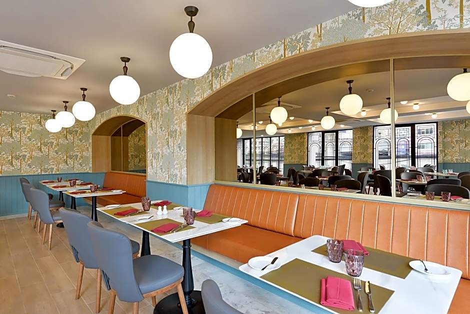 Oakwood Hotel & Residence Bangkok