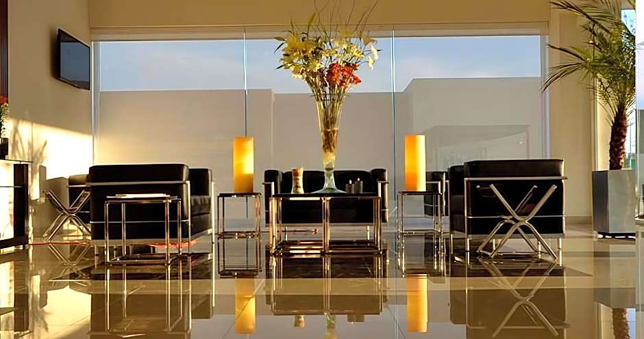 Hotel Lois Express Monterrey Aeropuerto La Fe
