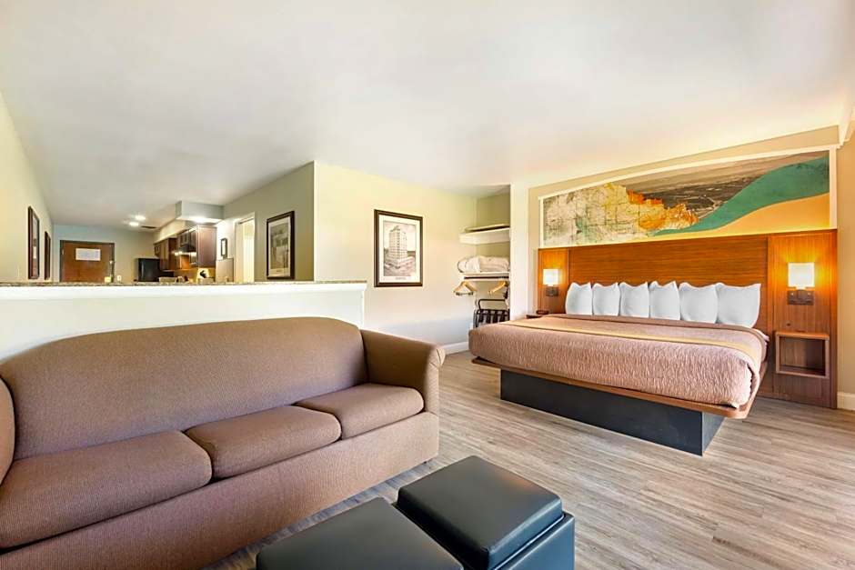 Best Western Plus Ahtanum Inn