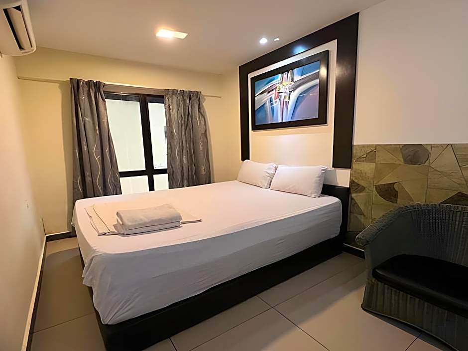 Hotel Seniman