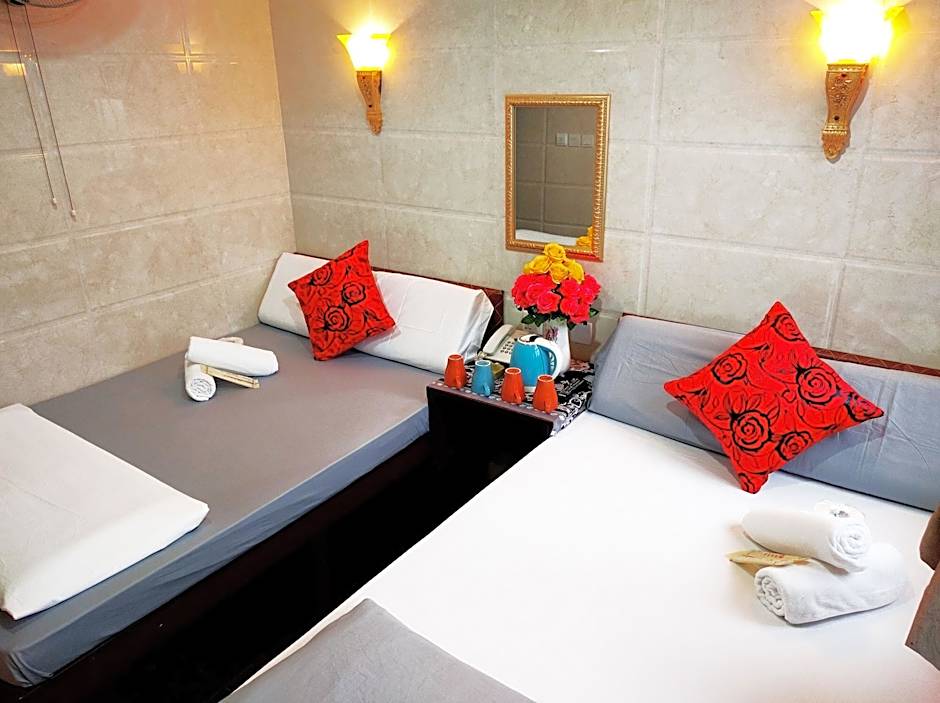 Day And Night Hostel