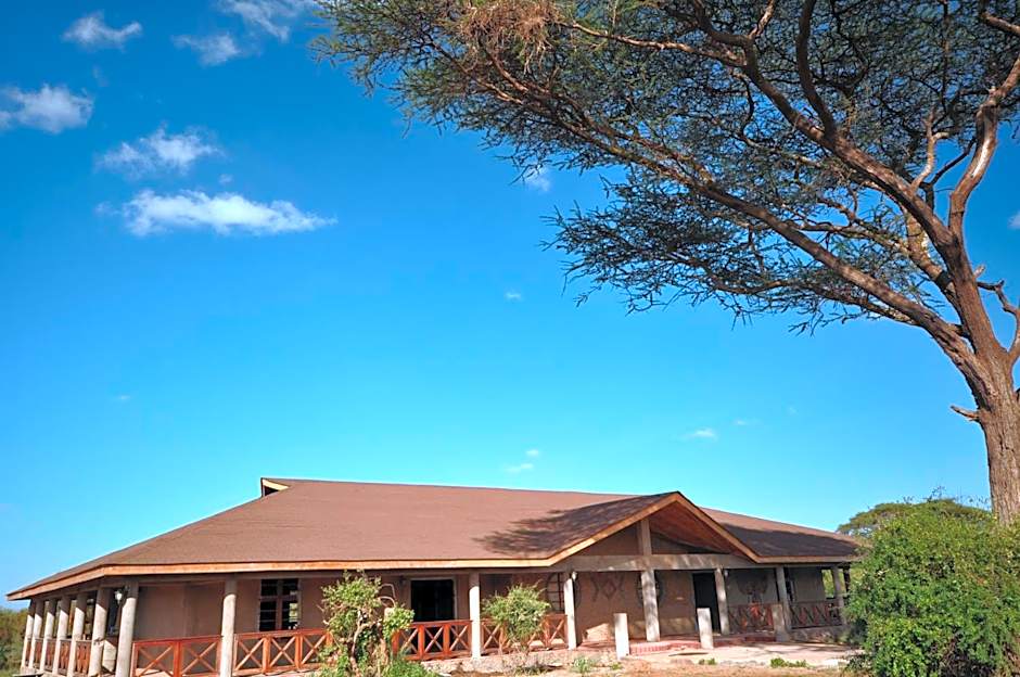 Kilima Safari Camp