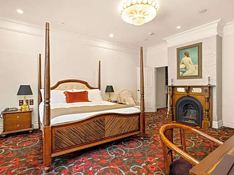 The Terrace Hotel
