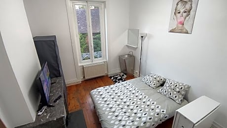 La Batisse de Saint-Chamond ( chambres )