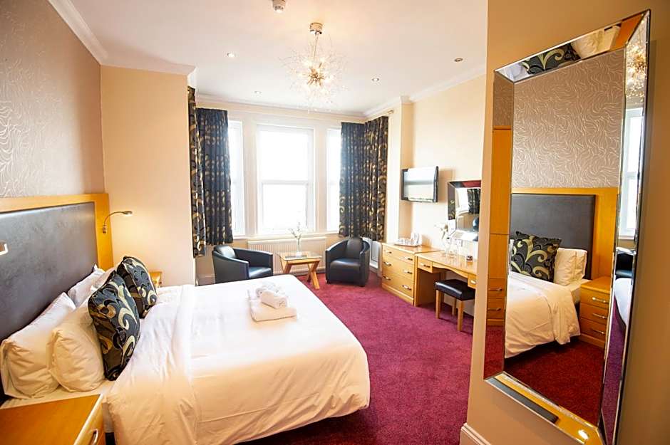 Photo 1 of 7 of Superior 1 King Bed