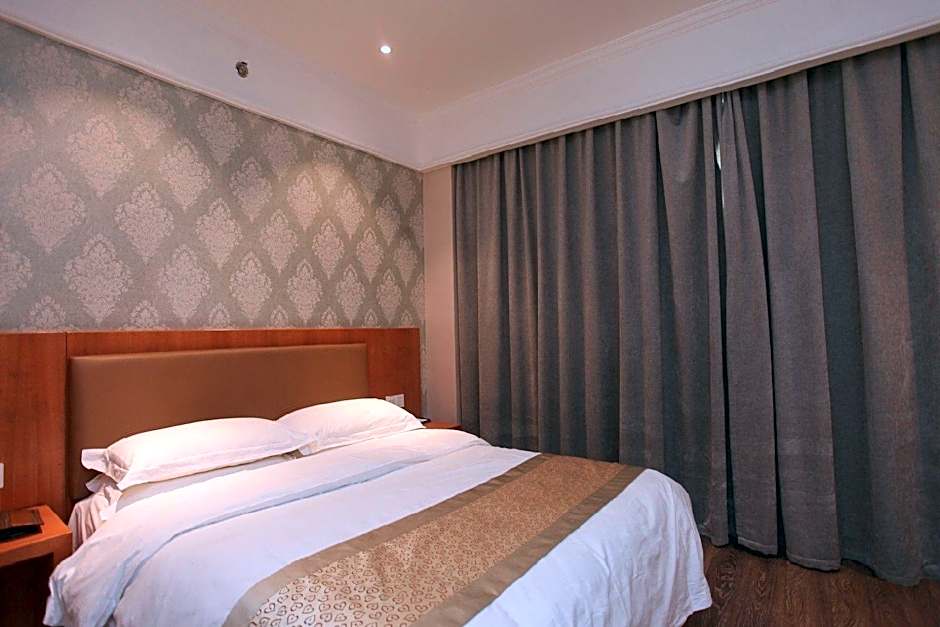 GreenTree Inn Yancheng Binhai OuBaoLiYa City Square Business Hotel