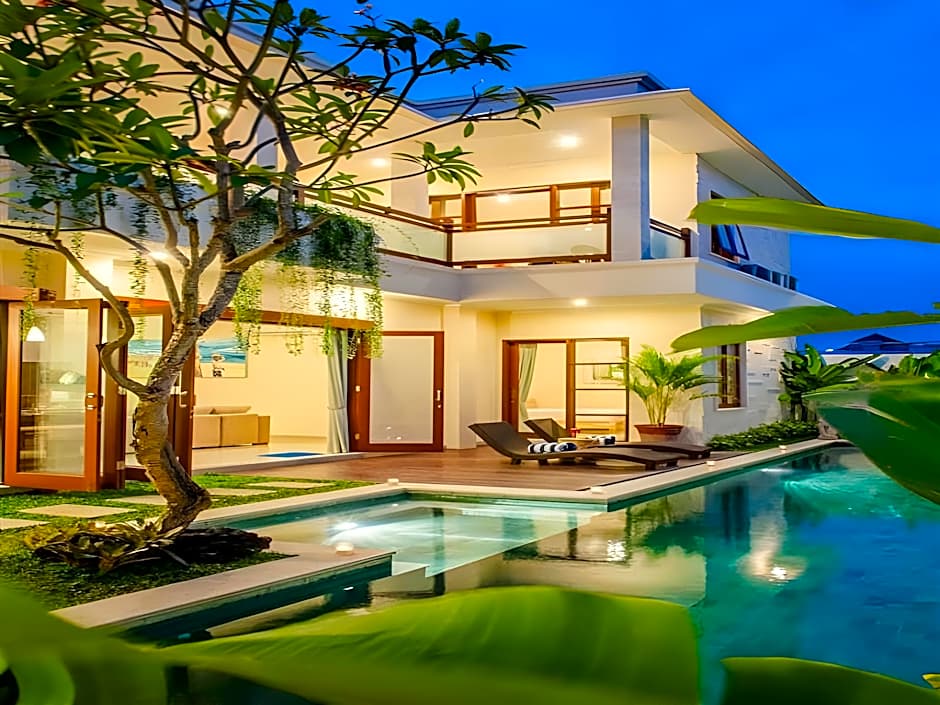 Villa Tepi Sungai