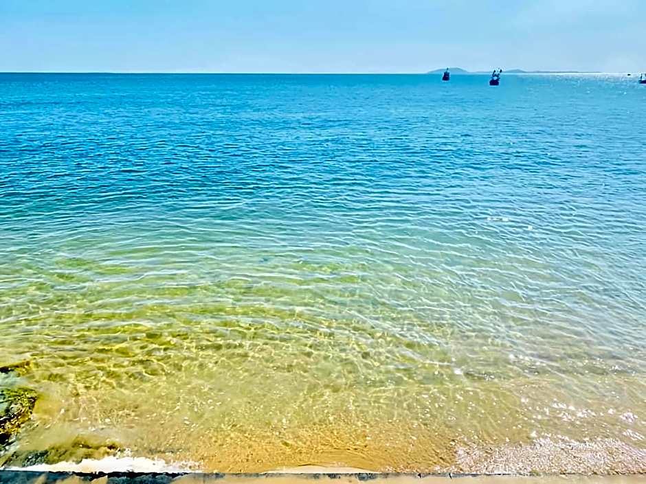 The Sunset Bangsaen Hotel