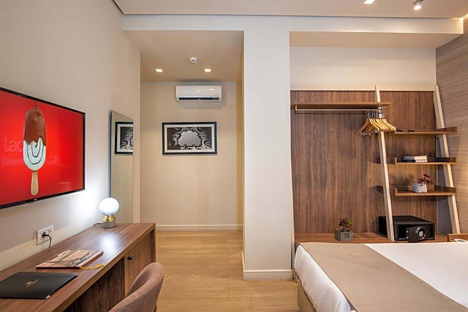 Metropole Urban Hotel