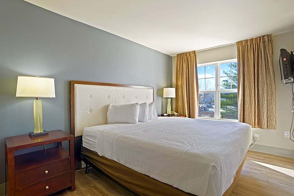 Extended Stay America Suites - Kansas City - Lenexa - 87th St.