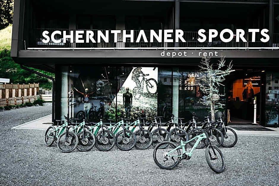 JoAnn suites & apart