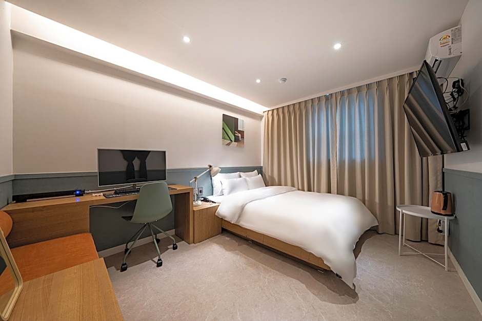 Knockin Hotel Daejeon by Aank