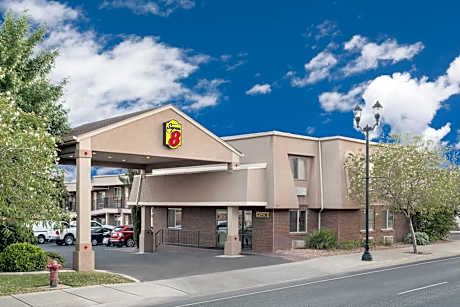 Super 8 by Wyndham St. George UT