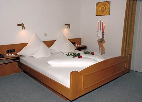 Single Room with Bathroom