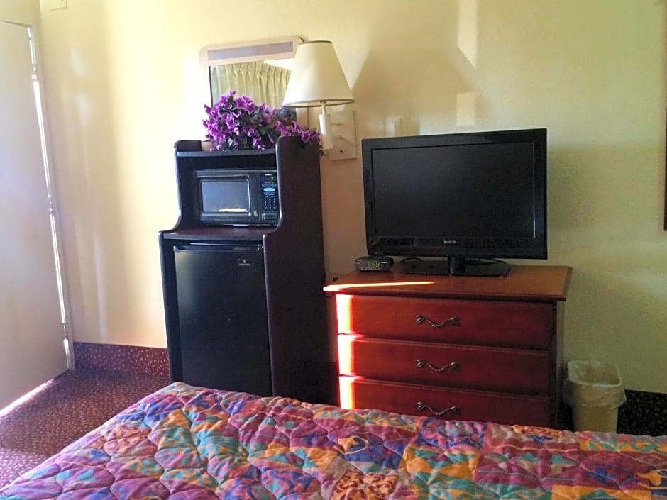 Carpet Inn