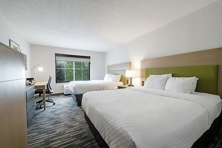 Country Inn & Suites by Radisson, Lake George (Queensbury), NY