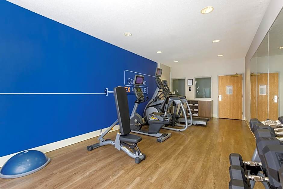 Holiday Inn Express & Suites Jacksonville South - I-295 By IHG