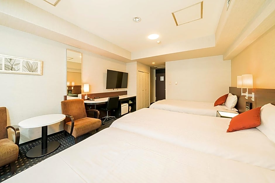 Kanda Station Hotel