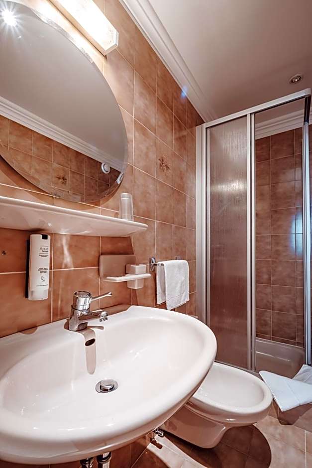 Hotel Plan De Gralba