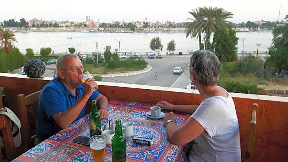 Nile Valley Hotel