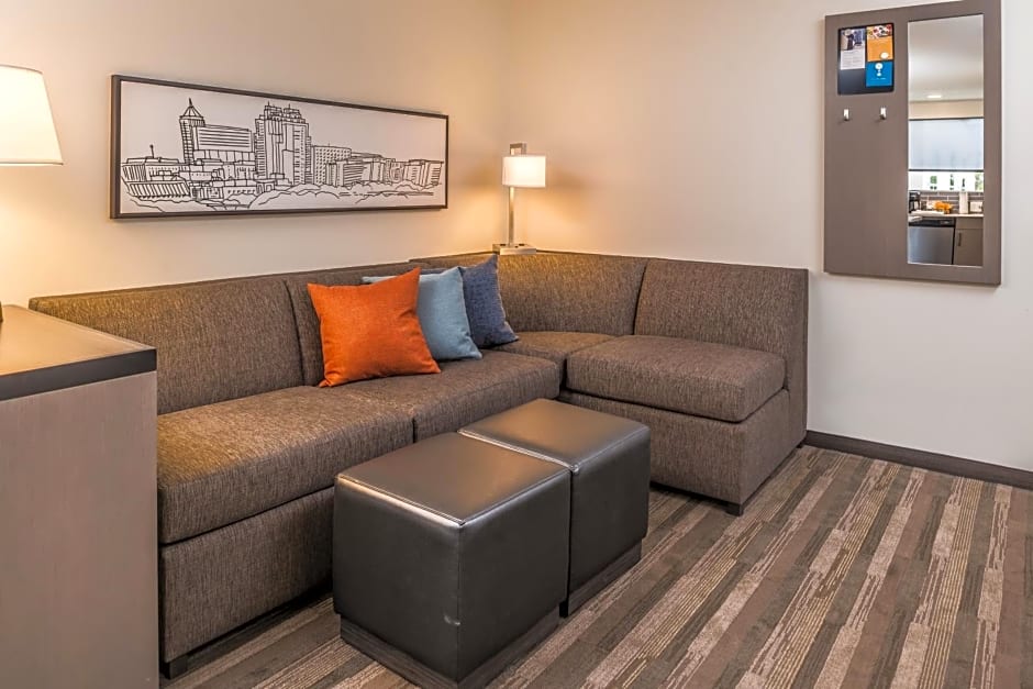 Hyatt House Raleigh/Rdu/Brier Creek