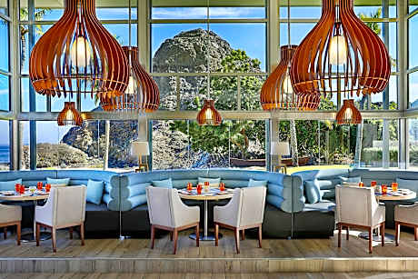 Deluxe Guest Room, 2 Twin, Resort View, Balcony
