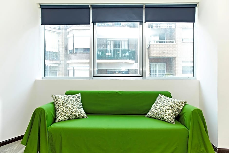 Ginosi Basics Centric Apartel