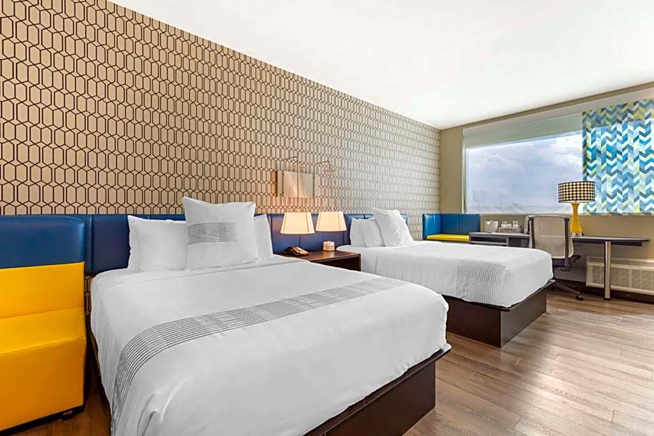 GLo Best Western Dallas South DeSoto