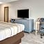 Country Inn & Suites by Radisson, Grand Rapids Airport, MI