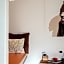 Teetotum hotel