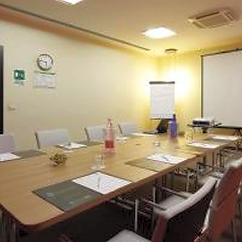 Holiday Inn Genoa City By IHG