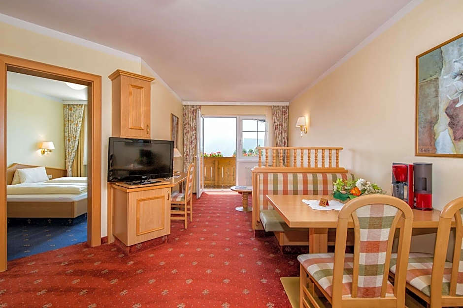 Residence Rossboden mit Hallenbad