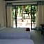 Jinta Hotel Nathon Beach