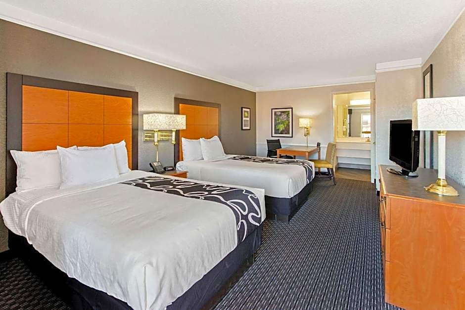 La Quinta Inn & Suites by Wyndham Santa Fe