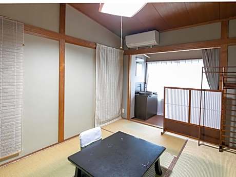 Single Room with Shared Shower and Toilet