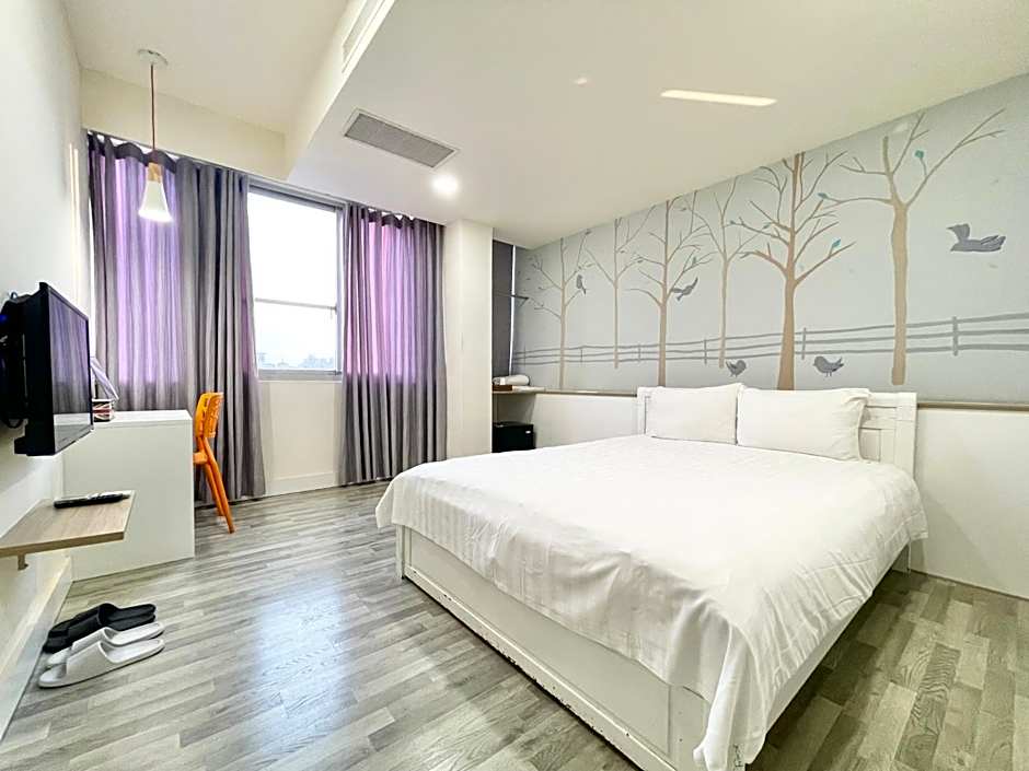 Photo 1 of 8 of Small Double Room