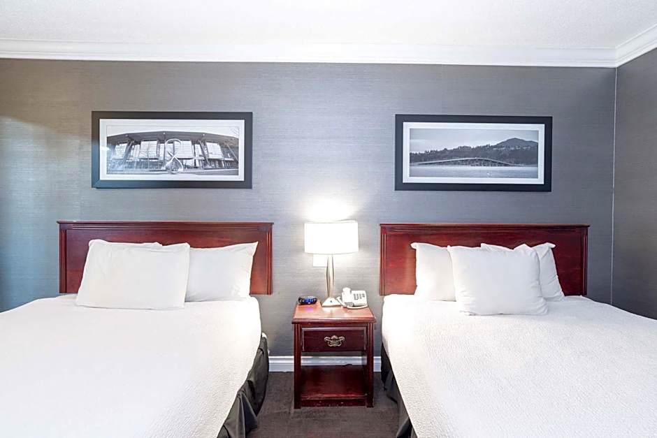 Sandman Hotel & Suites Kelowna