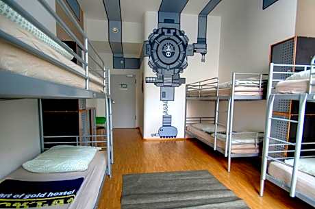 Bed in 6-Bed-Dorm Female Ensuite