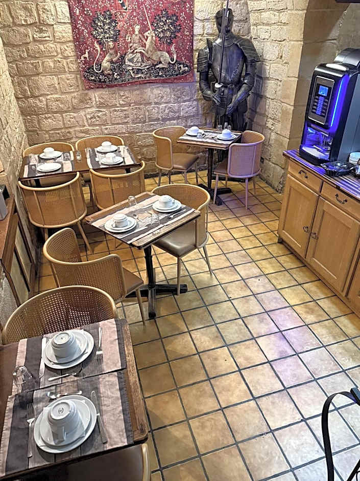 Hotel Richmond Gare du Nord