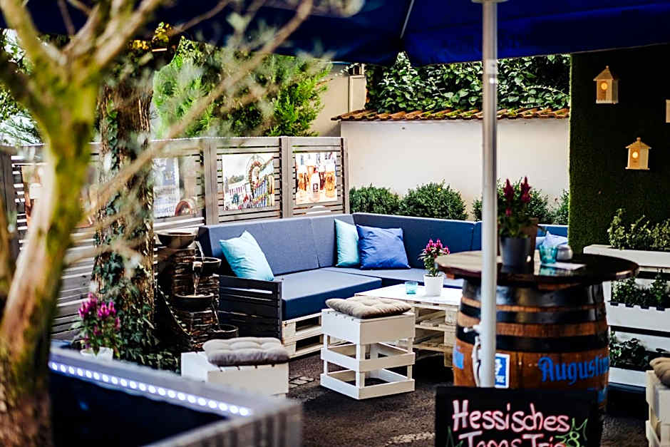 Hotel & Restaurant Hessischer Hof