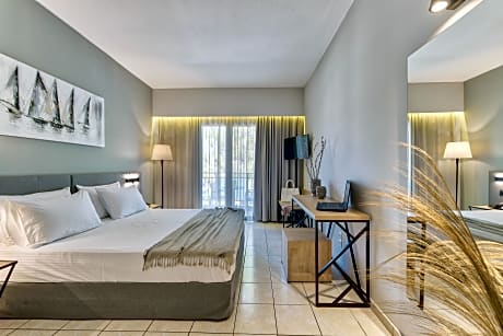 Double Premium Pool View