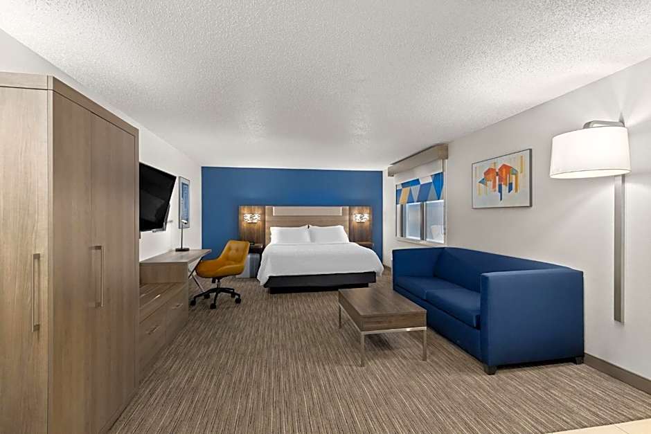 Holiday Inn Express Grove City - Premium Outlet Mall By IHG