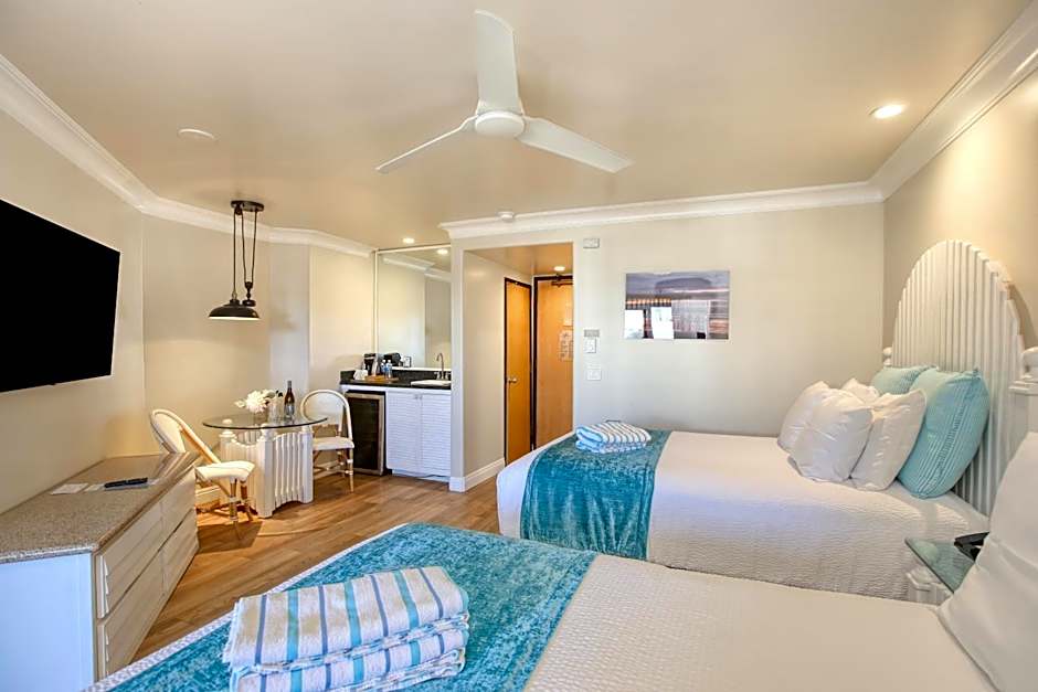 Seaventure Beach Hotel