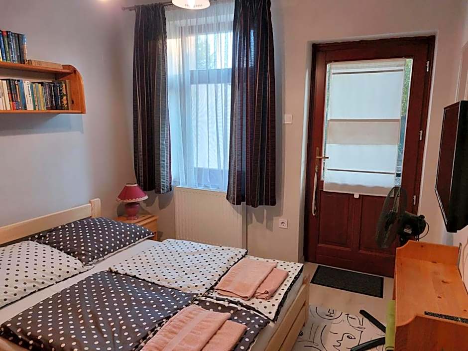 Dobay Apartman Gyula