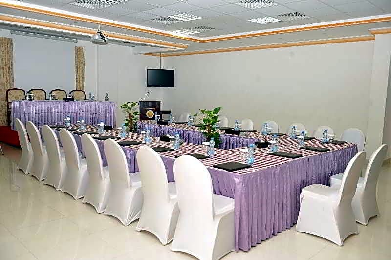 Al Maha International