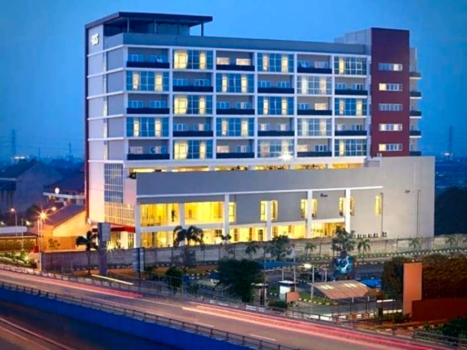 Hotel Santika Cikarang