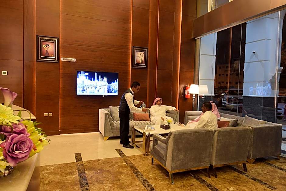 Zaha Al Munawara Hotel